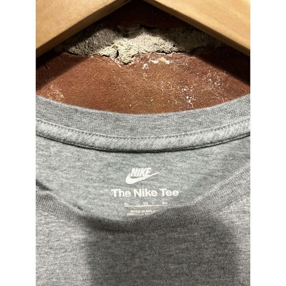 Nike Mens Gray Short Sleeve Dri-Fit T-shirt Embroidered Logo Size XL - Picture 3 of 3